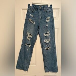 Rue 21 High Rise Straight Legged Distressed. Super‎ cute!